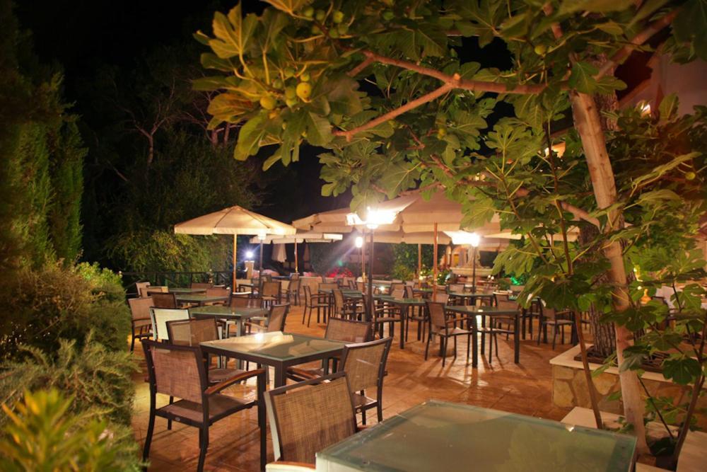 Hotel Cala Gat Кала Ратьяда Экстерьер фото