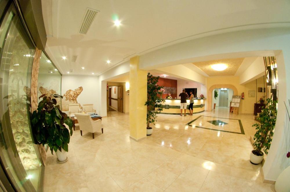 Hotel Cala Gat Кала Ратьяда Экстерьер фото