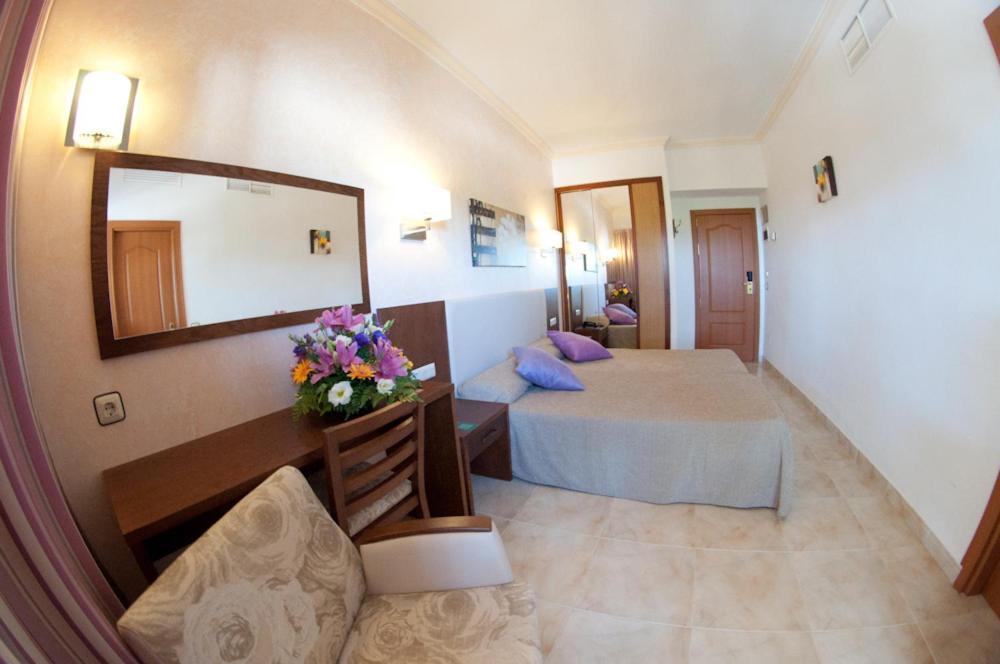 Hotel Cala Gat Кала Ратьяда Номер фото